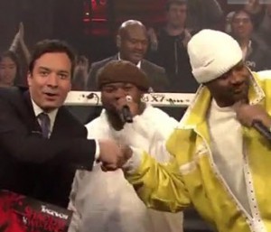 Raekwon, Ghostface Killah, The Roots  - "Rock N Roll" performance on Late Night With Jimmy Fallon